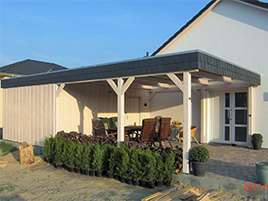 Flachdach Carport im traditionellen Design